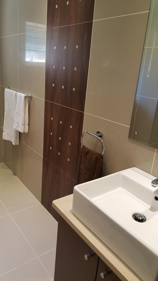 Edelweiss Bed & Breakfast Стелленбос Экстерьер фото