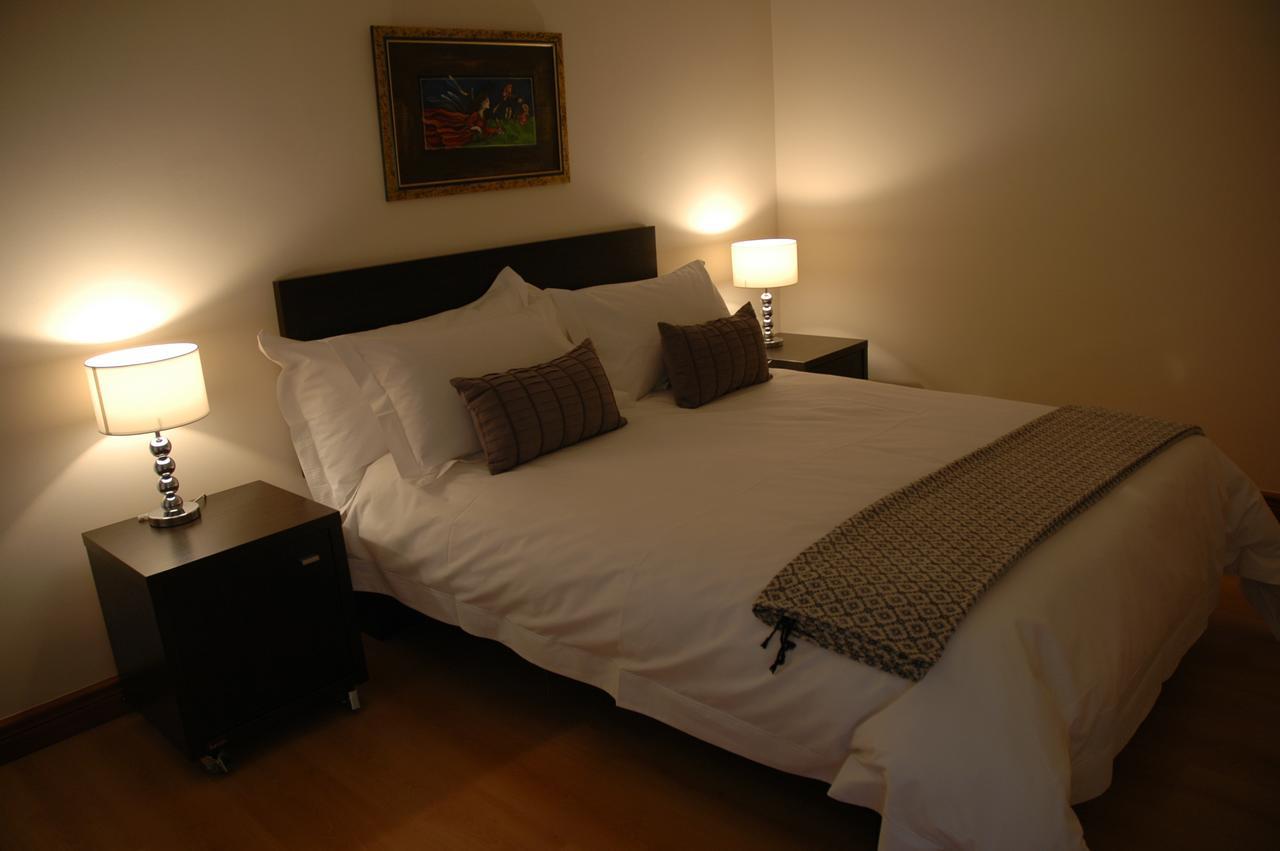 Edelweiss Bed & Breakfast Стелленбос Экстерьер фото